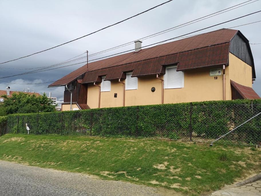 Karos Central Apartmanhaz Zalakaros Dış mekan fotoğraf