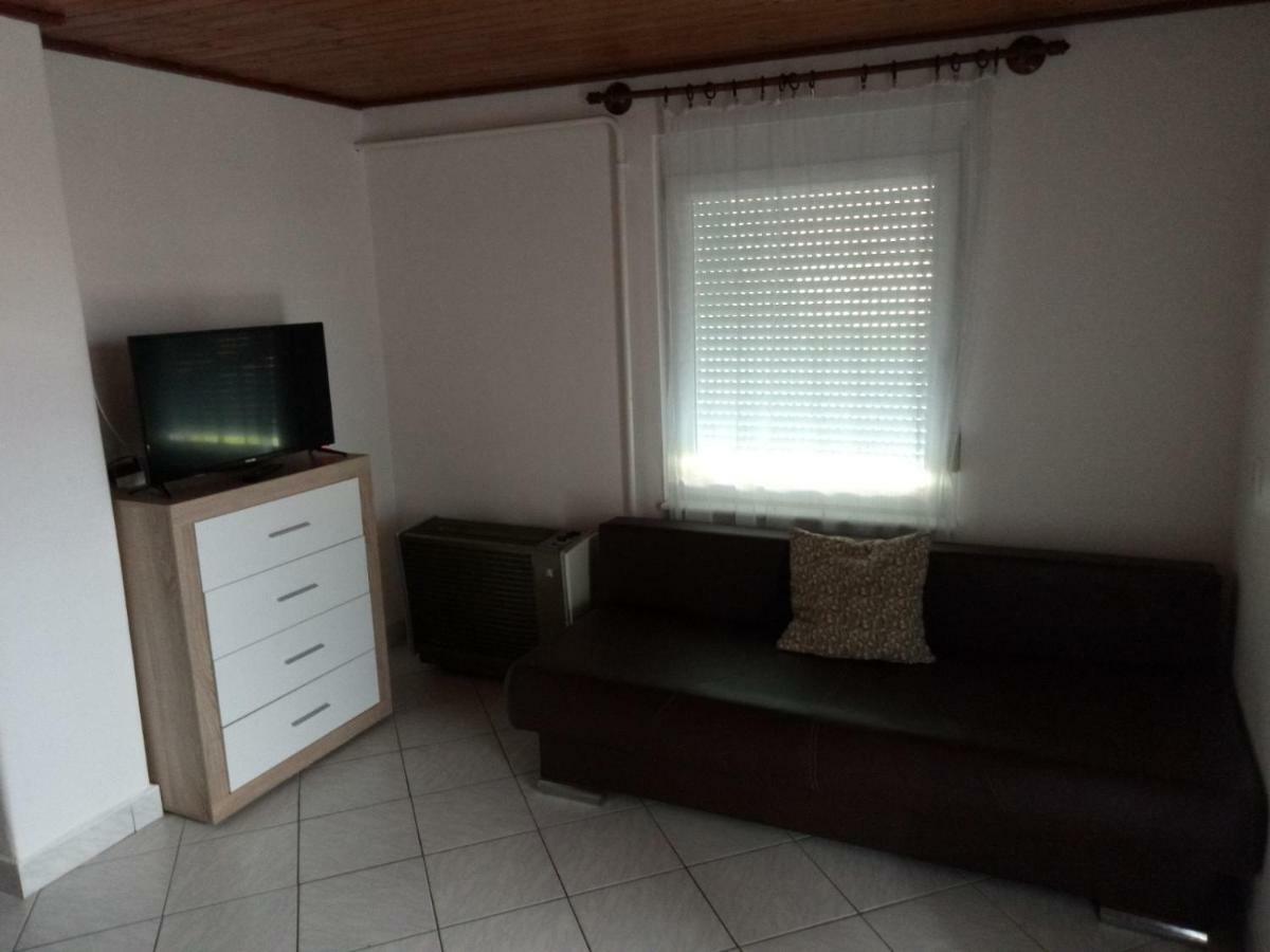 Karos Central Apartmanhaz Zalakaros Dış mekan fotoğraf
